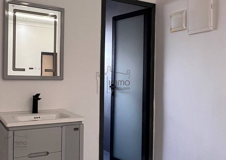 Centric Apartment in Essaouira: 96m² - view 2