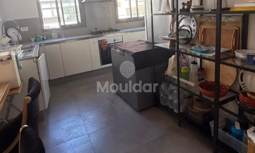 Apartment for sale: 3 bedrooms with terrace in Casablanca