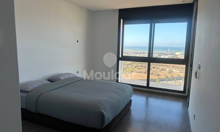 شقة رائعة للايجار بإطلالة على البحر، عين دياب - view 2