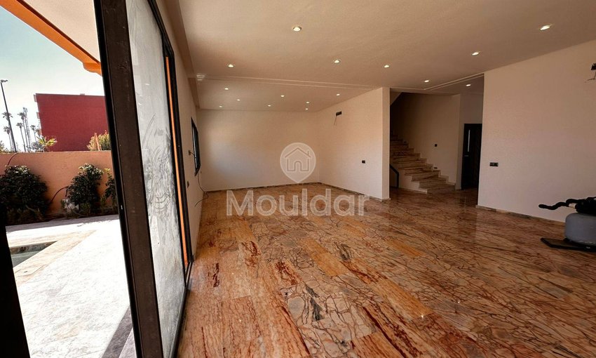 Vila espaçosa em Marrakech com piscina – 6 quartos à venda - view 2