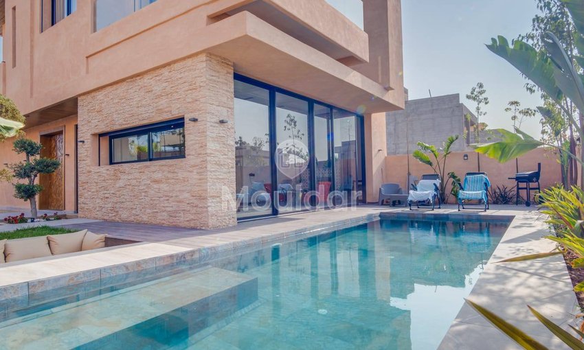 فيلا فاخرة في مراكش: 4 غرف مع مسبح - view 2