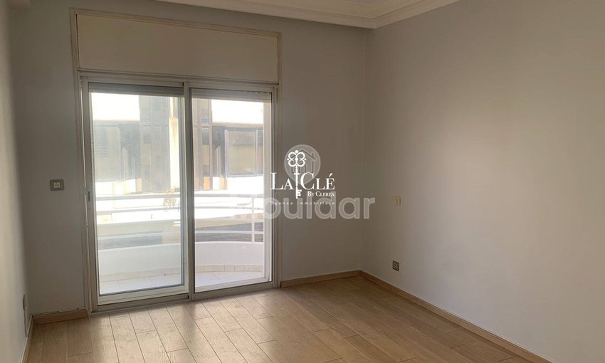 Charming 3-Bedroom Apartment for Sale in Racine, Casablanca - view 3