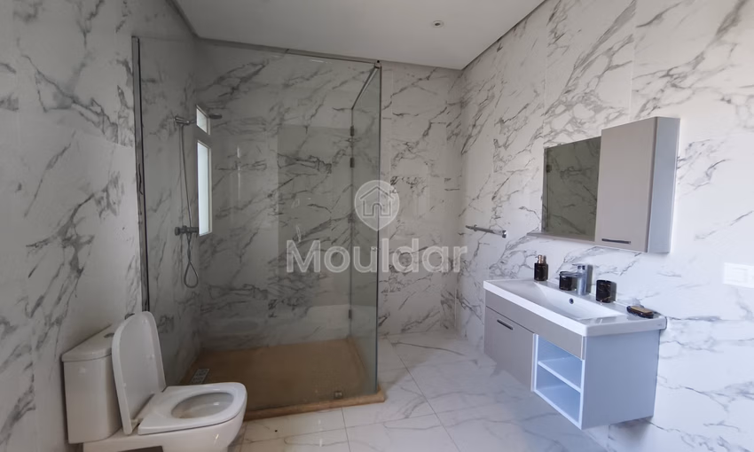 Villa de Lujo en Marrakech: 5 Habitaciones, Piscina y Seguridad Villa de Lujo en Marrakech: 5 Habitaciones, Piscina y Seguridad