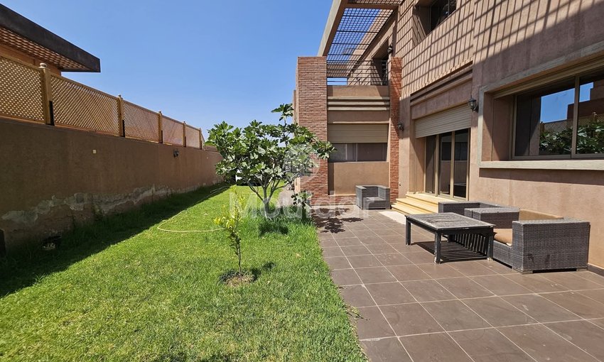 Vila Luxuosa em Marrakesh com Piscina e Jardim Verdoso - view 14