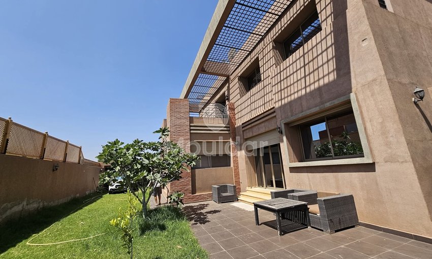 Vila Luxuosa em Marrakesh com Piscina e Jardim Verdoso - view 13