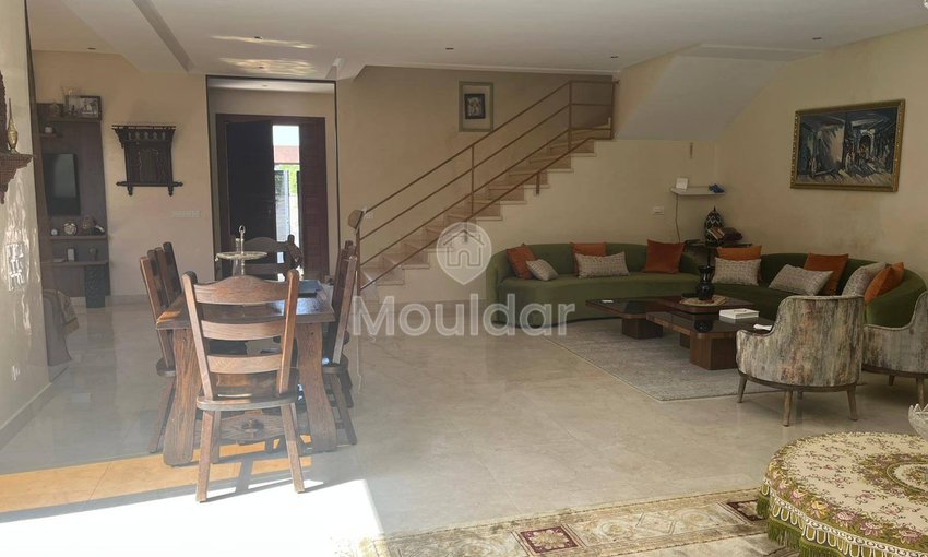 Vila Luxuosa em Marrakesh com Piscina e Jardim Verdoso - view 4