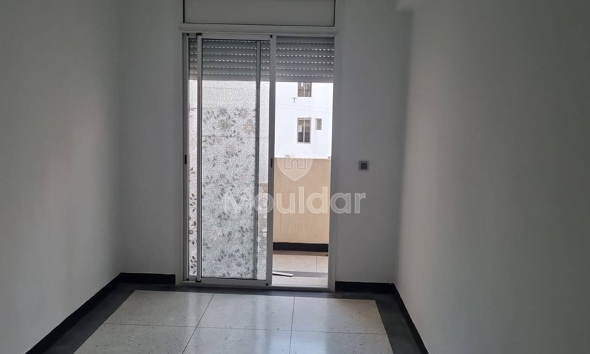 Casablanca, Bourgogne'de Kiralık Şirin Daire – 2 Oda - view 3