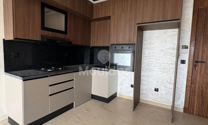 Studio à Louer à Casablanca avec Terrasse et Ascenseur - view 7