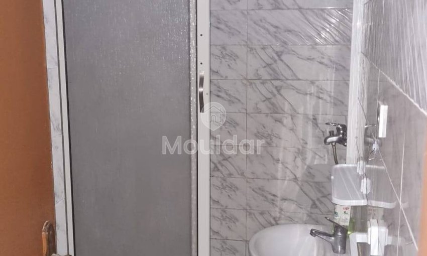 Casablanca, Bourgogne'de Kiralık Şirin Daire – 2 Oda - view 8