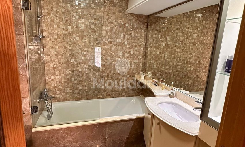 شقة جميلة للإيجار في الدار البيضاء - غوتييه مع تراس - view 8