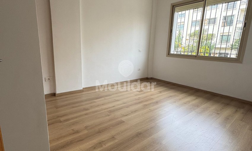 شقة للإيجار في الدار البيضاء: مساحة وراحة ووسائل الراحة - view 2