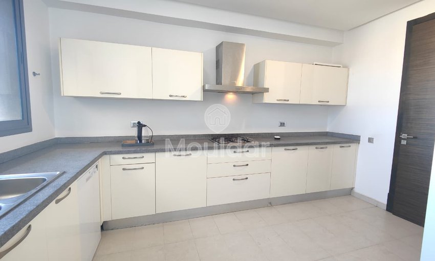 Bel Appartamento 3 Camere da Letto in Affitto a Gauthier, Casablanca - view 8