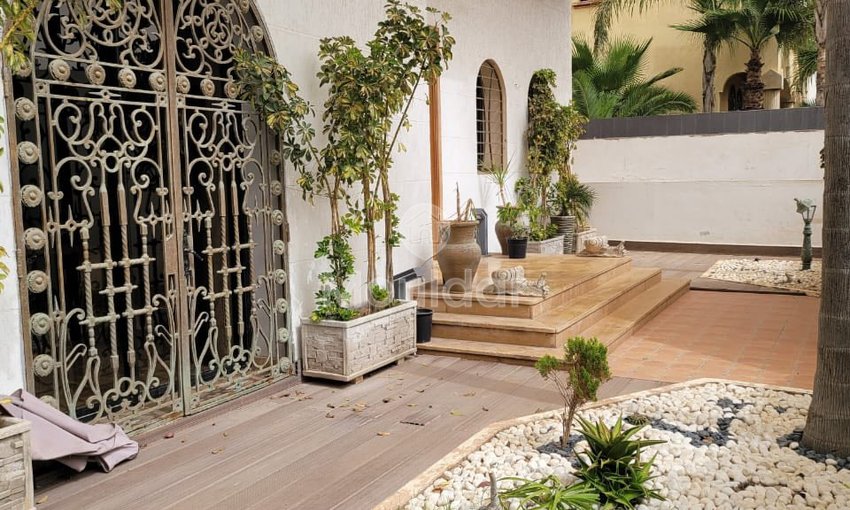 Villa à vendre à Dar Bouazza : Un rêve avec piscine - view 8