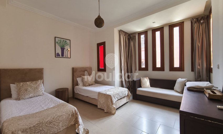 فيلا فاخرة للإيجار في مراكش مع مسبح وحديقة - view 7