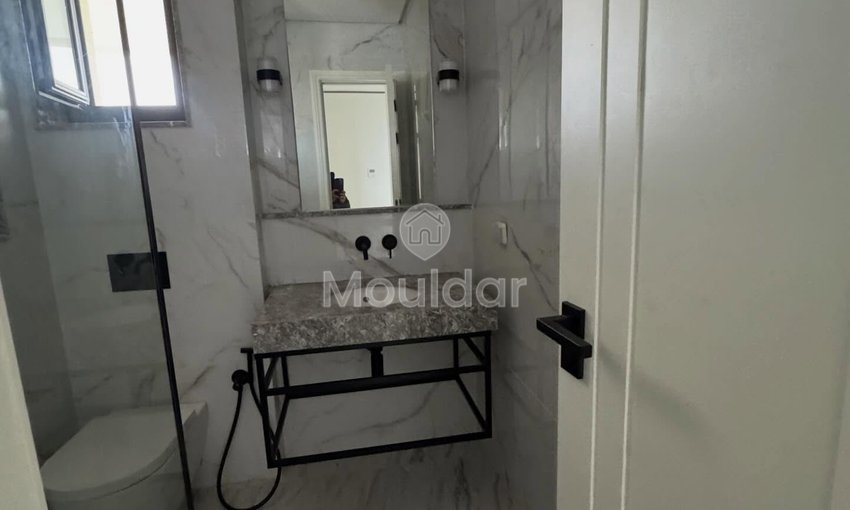 شقق فاخرة في عين دياب: الراحة والأمان - view 9