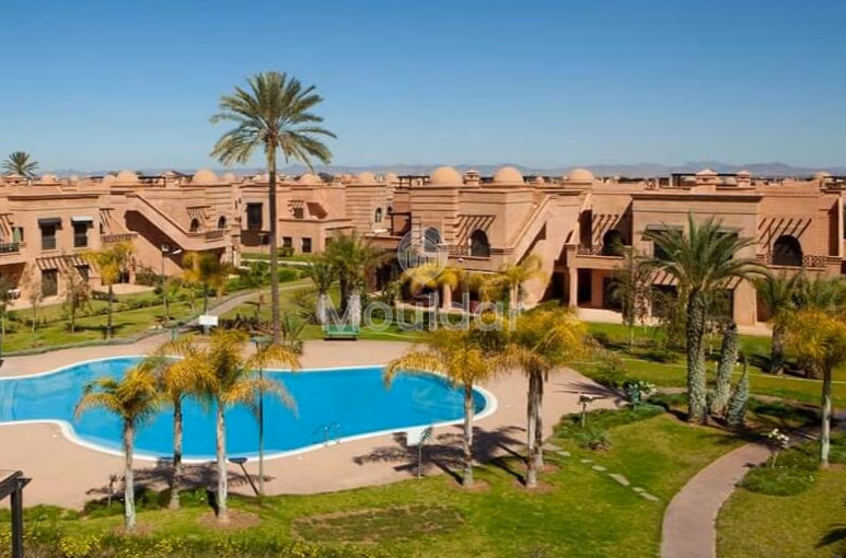 شقة للبيع في مراكش: حديقة، بركة سباحة وأمان شقة للبيع في مراكش: حديقة، بركة سباحة وأمان