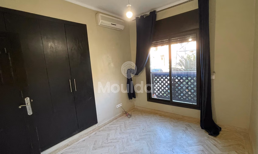 شقة للبيع في مراكش: حديقة، بركة سباحة وأمان شقة للبيع في مراكش: حديقة، بركة سباحة وأمان