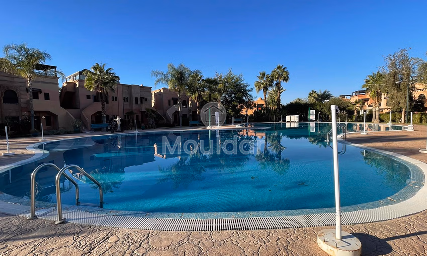 شقة للبيع في مراكش: حديقة، بركة سباحة وأمان شقة للبيع في مراكش: حديقة، بركة سباحة وأمان