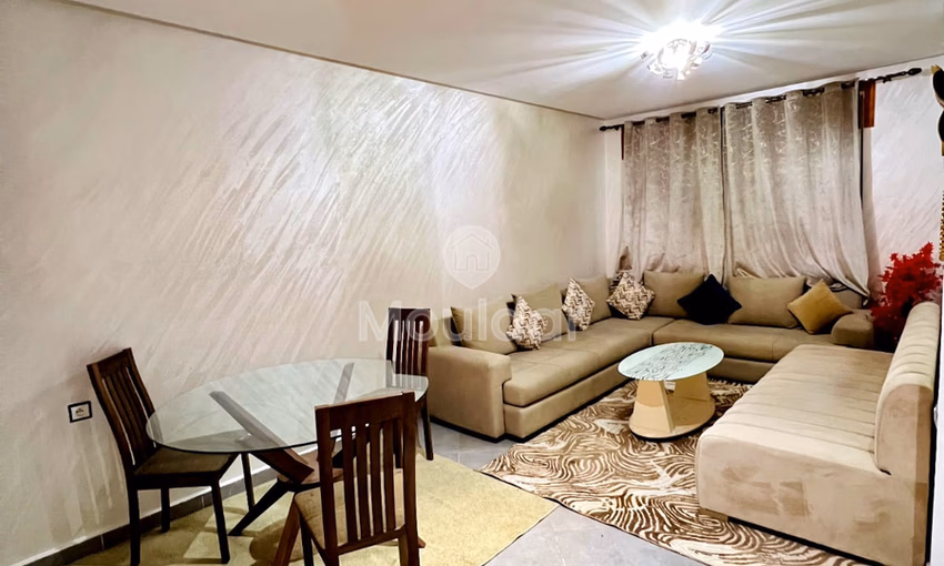 الهروب إلى طنجة: شقة 3 غرف نوم، مكيفة، مجهزة