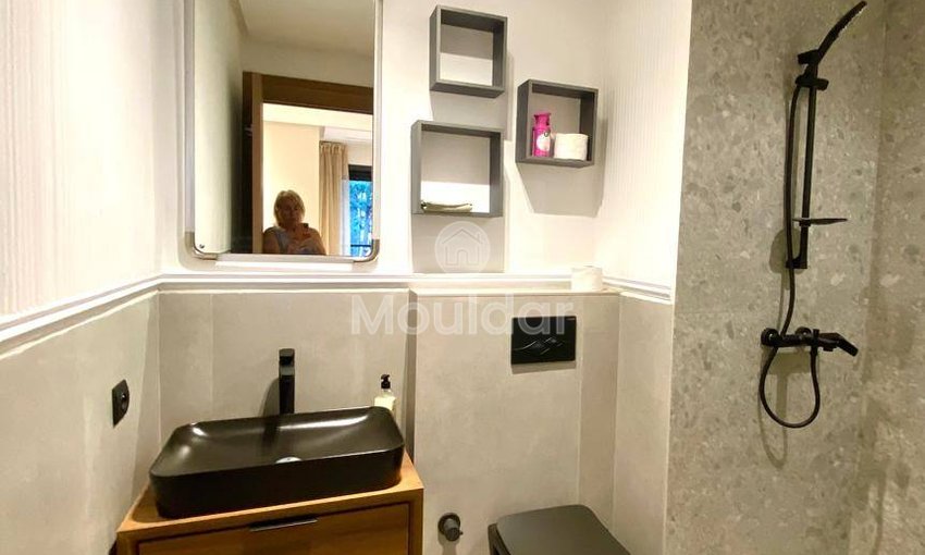 Klimatyzowane Studio w Casablance: Zabezpieczony Taras na Idealne Wakacje - view 7