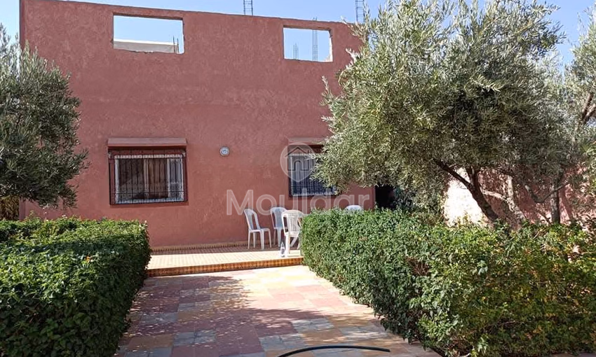 Modern Villa in Marrakech: 2 Bedrooms with Garden and Terrace