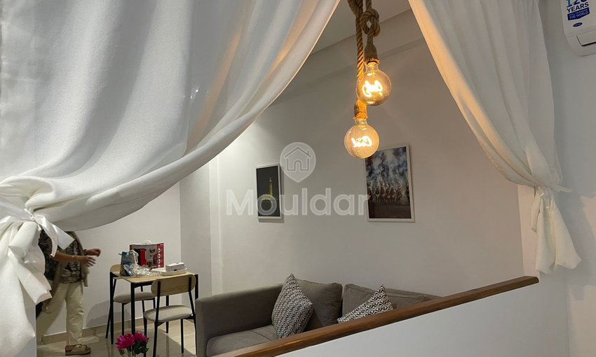 Bourgogne'da teraslı ve klima ile kiralık mobilyalı stüdyo - view 4