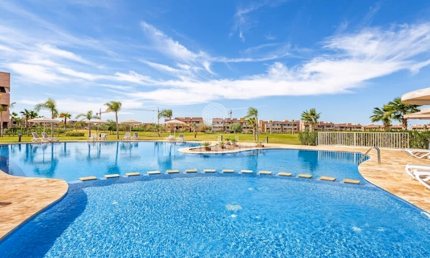 Appartement à Louer à Marrakech: 3 Chambres avec Terrasse et Piscine Appartement à Louer à Marrakech: 3 Chambres avec Terrasse et Piscine