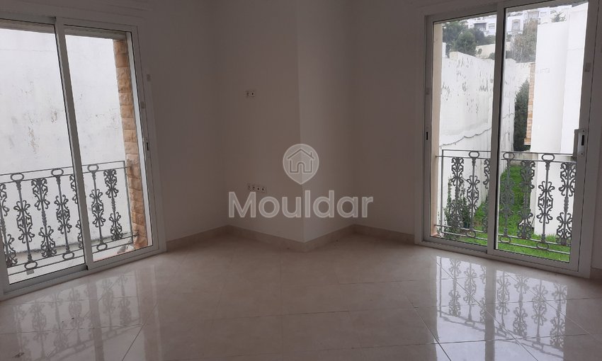 Geräumige Wohnung zu vermieten in Jbel Kbir, Tanger - view 2