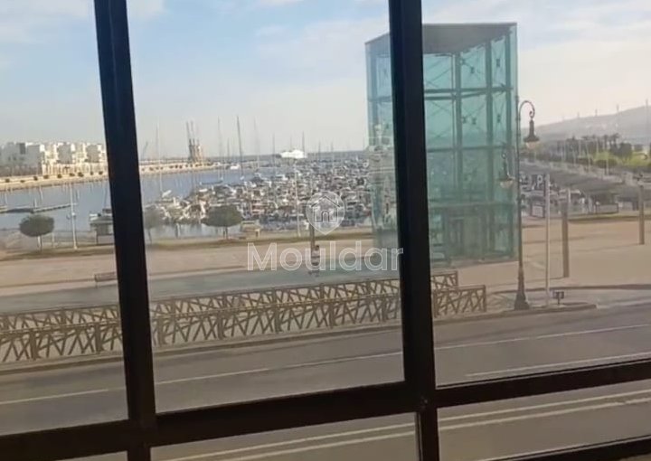 Local commercial titré de 720 m² à Tanger City Center - view 4