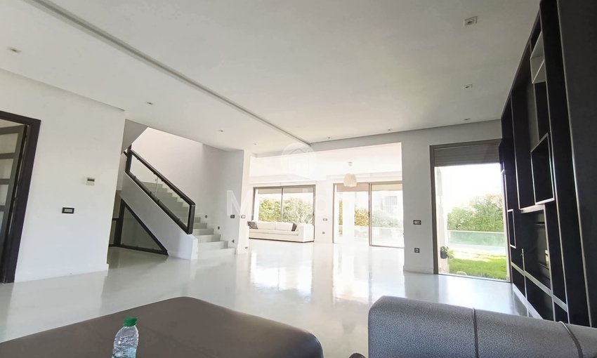 Ruime Villa Te Huur in Dar Bouazza met Tuin en Terras - view 3