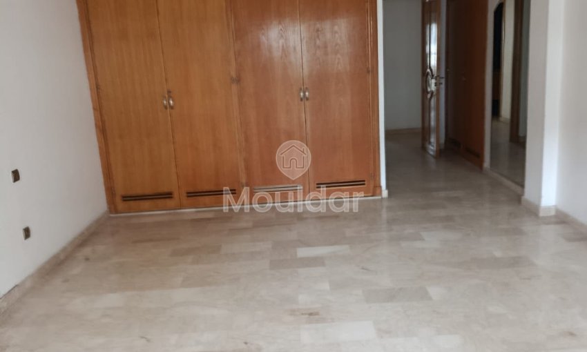 Stunning 3-Bedroom Apartment for Sale in Racine, Casablanca - view 3