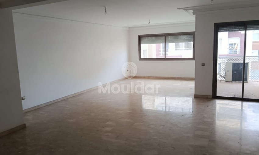 Stunning 3-Bedroom Apartment for Sale in Racine, Casablanca - view 2