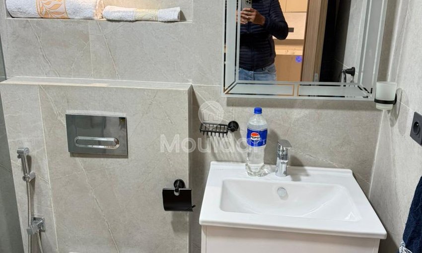 Studio te Huur in Casablanca: Balkon en Voorzien van Keuken - view 9