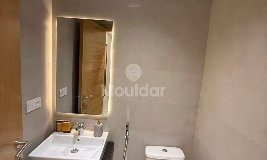 شقة ساحرة مكونة من 3 غرف للإيجار في طنجة، حي الحساني شقة ساحرة مكونة من 3 غرف للإيجار في طنجة، حي الحساني