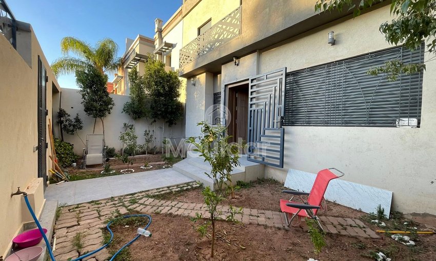 Villa à Vendre à Marrakech Targa : Élégance et Espace - view 13