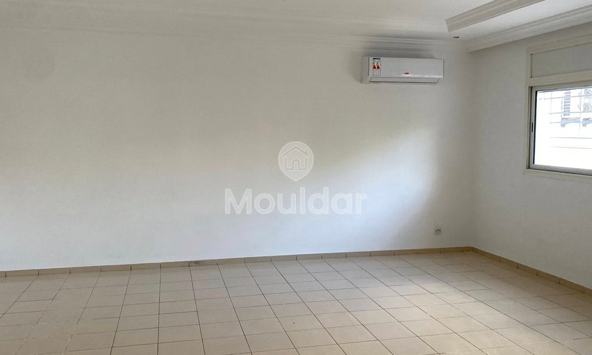 Appartamento Spazioso da Affittare a Rabat - Souissi con Balcone - view 3