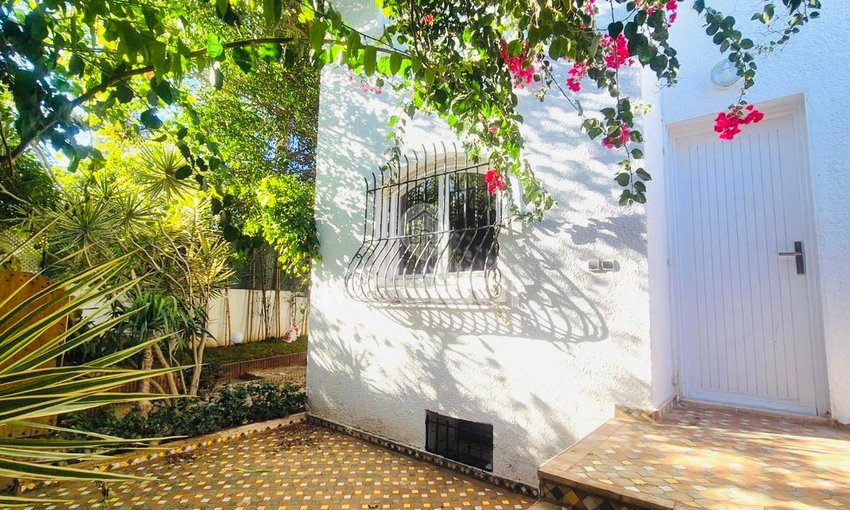 Villa zu Vermieten in Aïn Diab: Luxus und Komfort - view 5