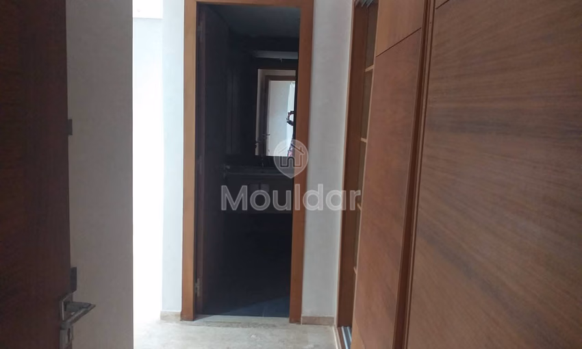 For Rent: 3-Bedroom Apartment with Balcony in Oulfa, Casablanca For Rent: 3-Bedroom Apartment with Balcony in Oulfa, Casablanca