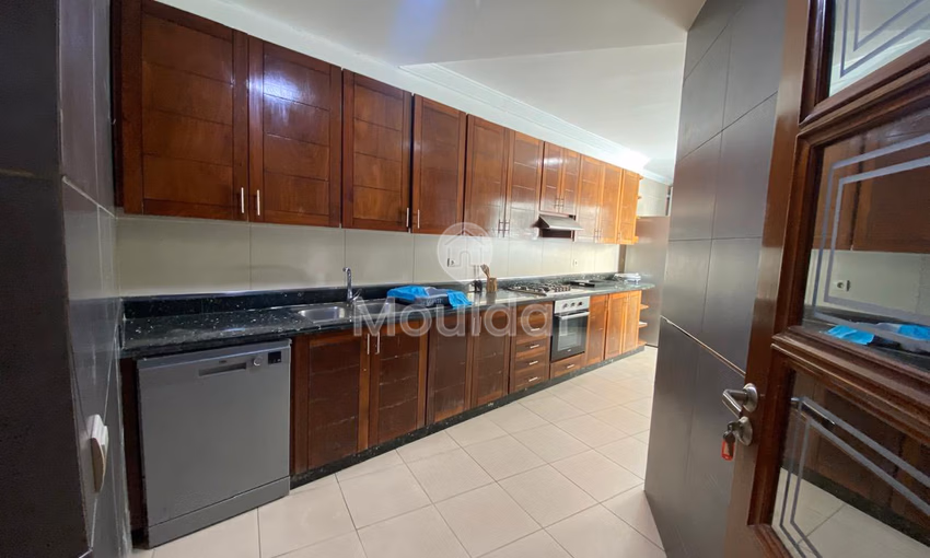 Luxury Apartment for Rent: 3 Bedrooms in Casablanca
