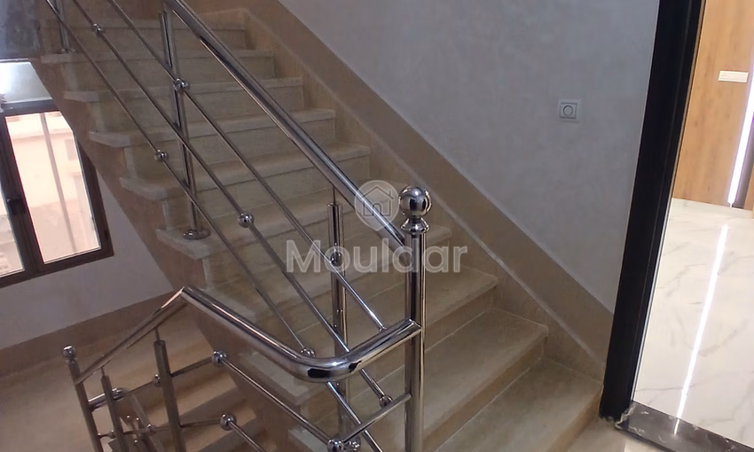 Apartamento 3 Habitaciones en Venta en Oujda con Encantador Balcón