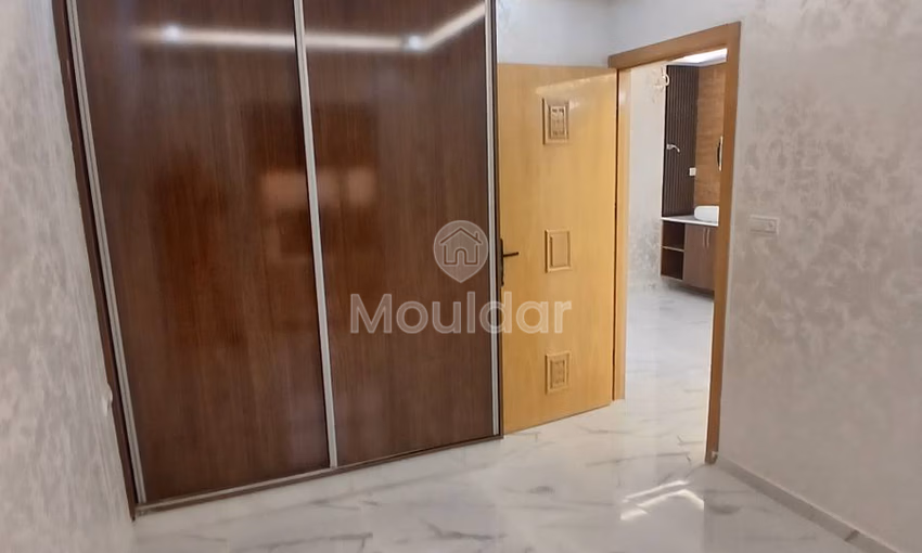 Apartamento 3 Habitaciones en Venta en Oujda con Encantador Balcón