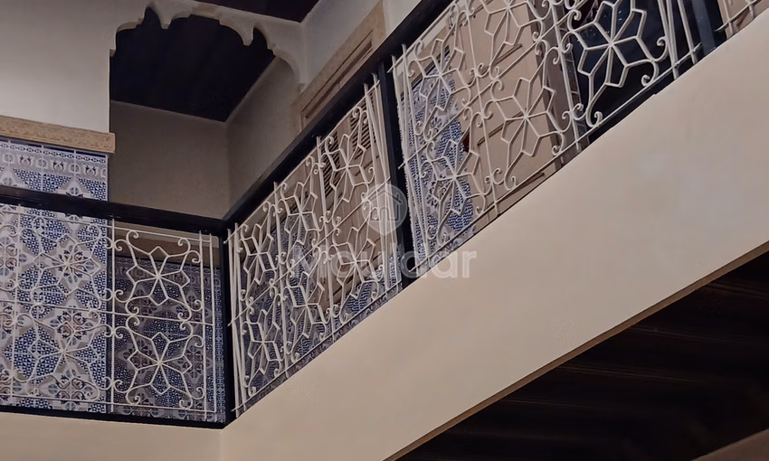 Riad en Venta en Marrakech: 7 Habitaciones con Terraza y Patio