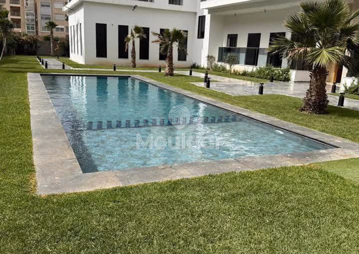 Estudio Moderno en Alquiler en Casablanca con Piscina y Balcón