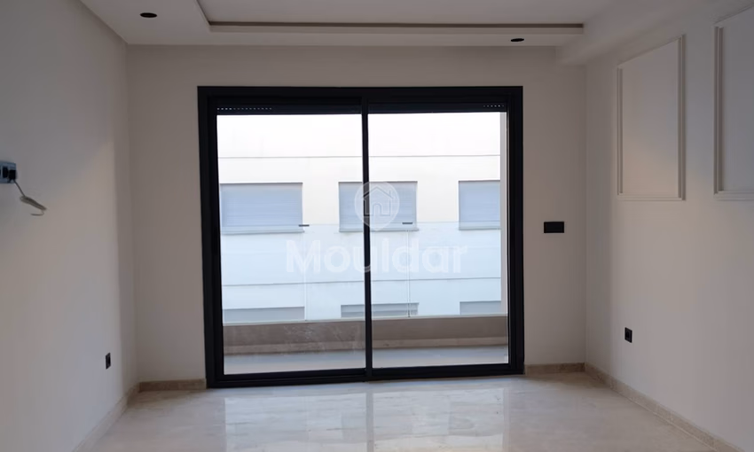 Ideal Location: Studio for Rent in Casablanca - Oasis, 3rd Floor Ideal Location: Studio for Rent in Casablanca - Oasis, 3rd Floor