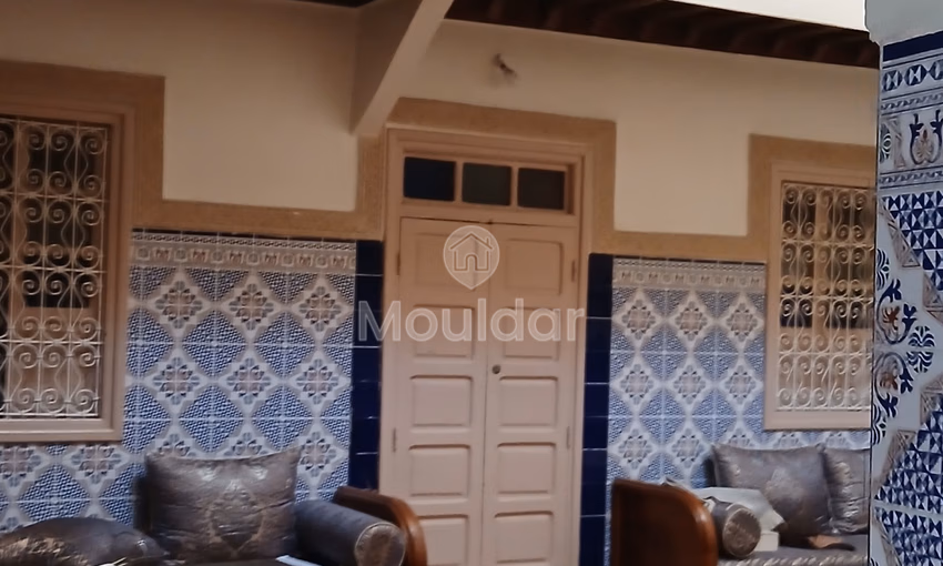 Riad en Venta en Marrakech: 7 Habitaciones con Terraza y Patio