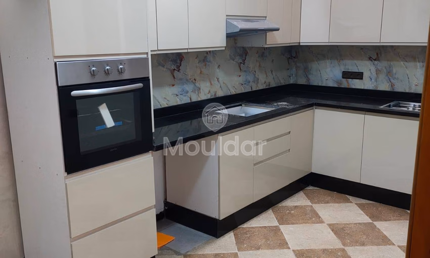 شقة رائعة مكونة من 3 غرف للبيع في القنيطرة شقة رائعة مكونة من 3 غرف للبيع في القنيطرة