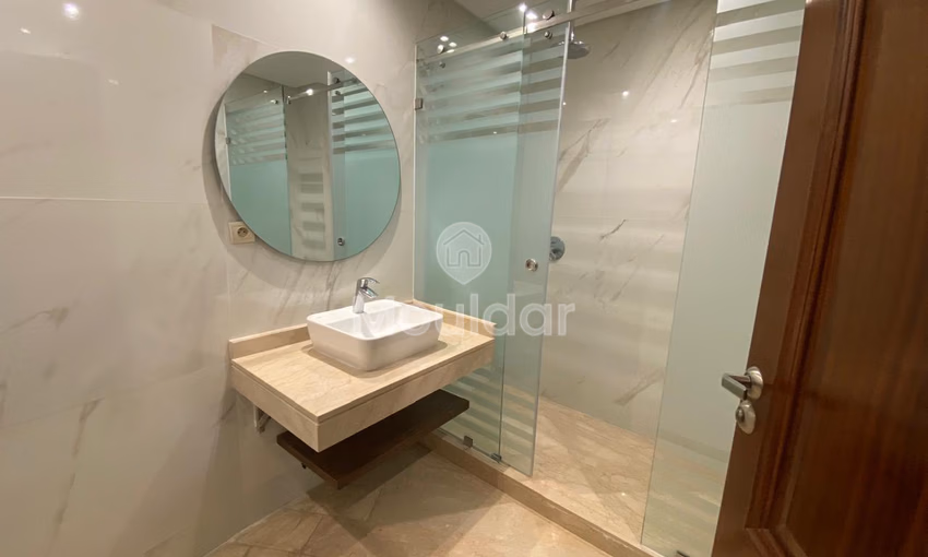 Luxury Apartment for Rent: 3 Bedrooms in Casablanca