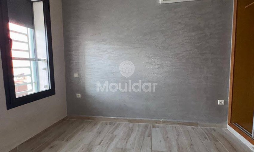 شقة بثلاث غرف نوم للايجار في القنيطرة - راحة وملاءمة - view 4