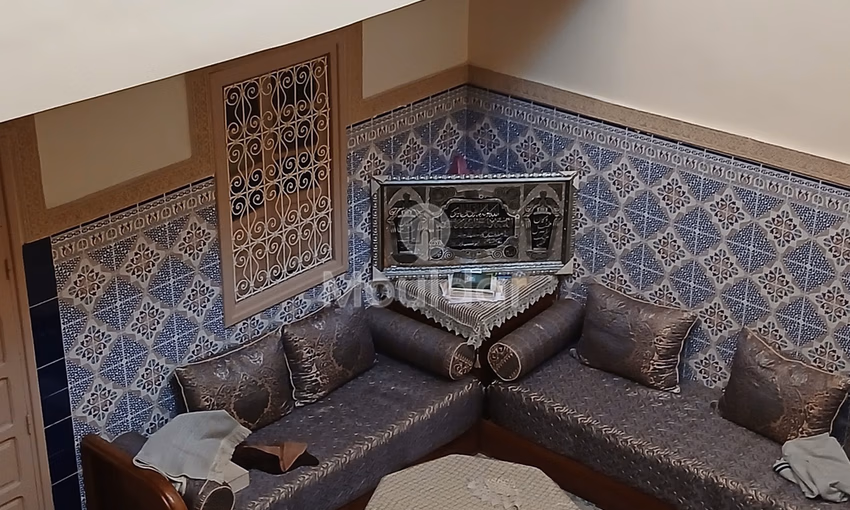 Riad en Venta en Marrakech: 7 Habitaciones con Terraza y Patio