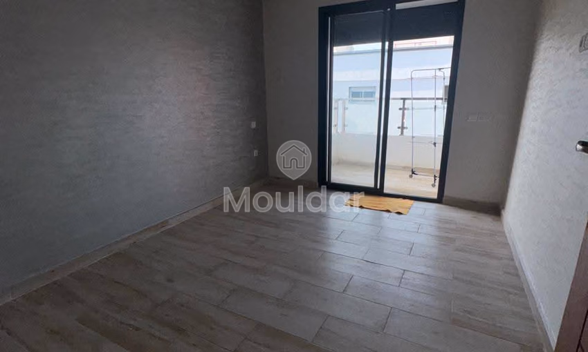 3-Bedroom Apartment for Rent in Kénitra - Comfort and Convenience 3-Bedroom Apartment for Rent in Kénitra - Comfort and Convenience